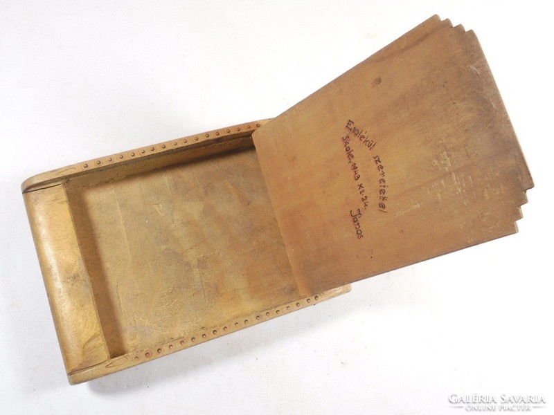 Régi antik kézzel készült gyöngy berakásos fa cigi cigaretta tartó tok tároló doboz kínáló 1943-ból