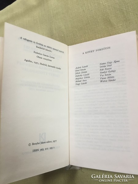 Kondor Lajos borítótervével Federico Garcia Lorca válogatott versei 1977-ből -  M157