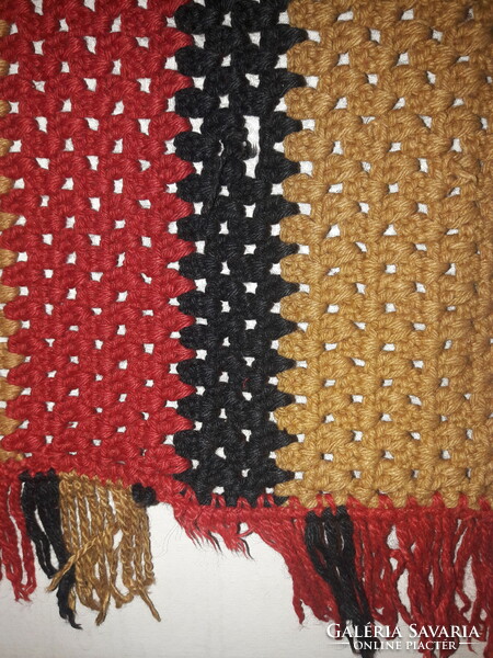 3 Pcs of old retro striped three-color hand-crocheted wall protector with fringed cotton, approx. 3x2 meters