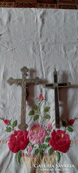 Antique old crucifix, large, made of metal, can be hung on the wall