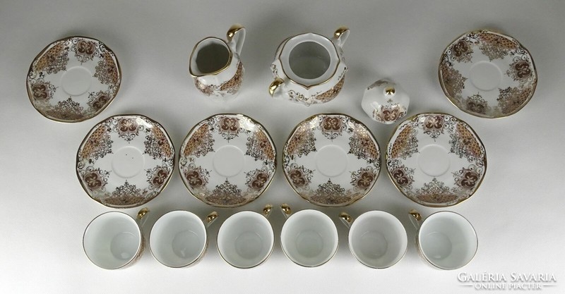 1L792 Jelzett aranyozott porcelán kávéskészlet