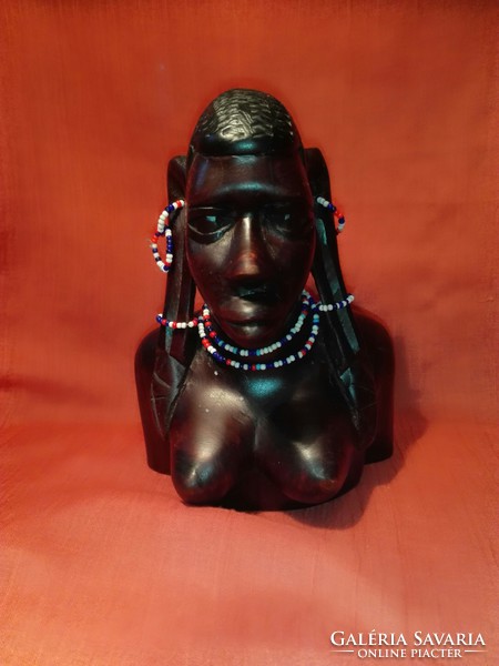 African female nude sculpture made of ebony.