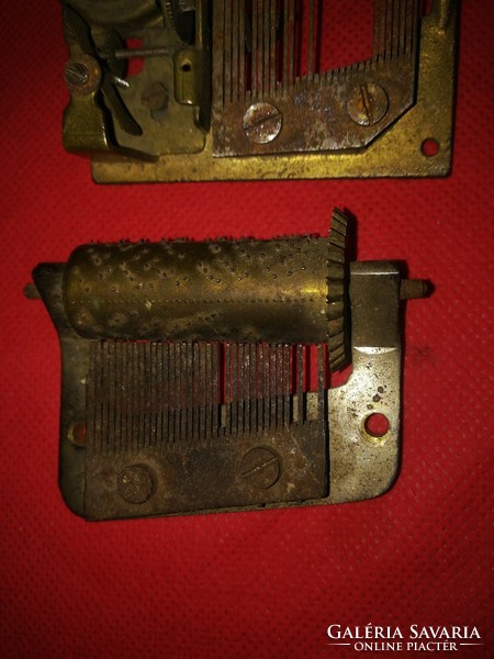 3 antique music box sound toys