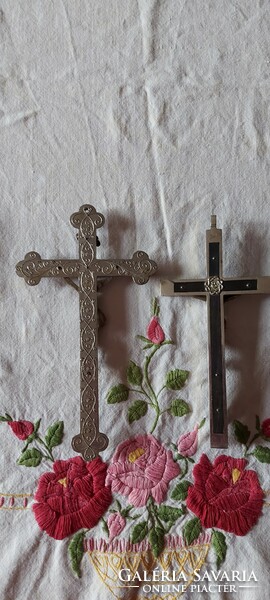 Antique old crucifix, large, made of metal, can be hung on the wall