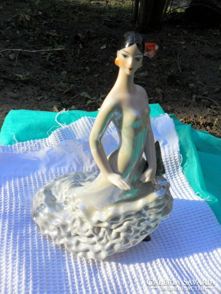 Carmen Soviet Kiev porcelain factory dancing figure