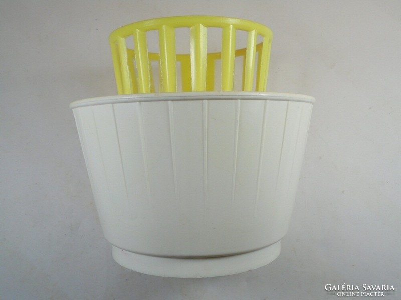 Retro old two-piece plastic dripper cutlery holder storage kitchen tool - approx. 1970s-80s