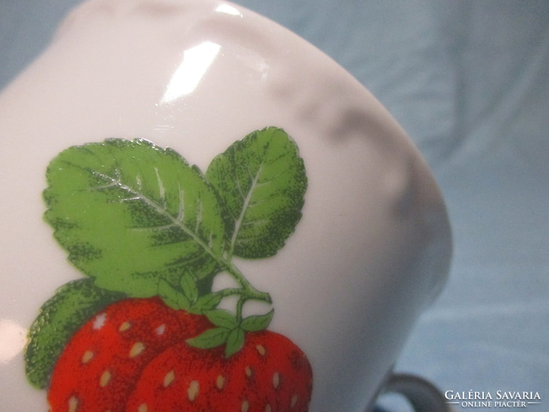 Rare strawberry pattern kahla mug, cup