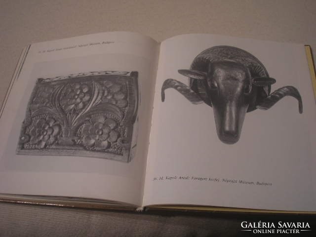 N18 A két Kapoli népművészet pásztorművészetről könyv szép állapotban eladó