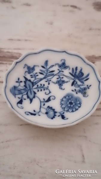 Hagymamintás meiseni minőségű porcelánok