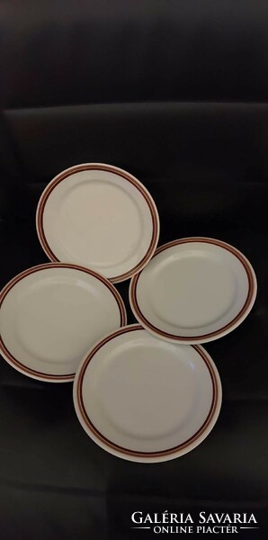 Lowland, brown striped cake plate