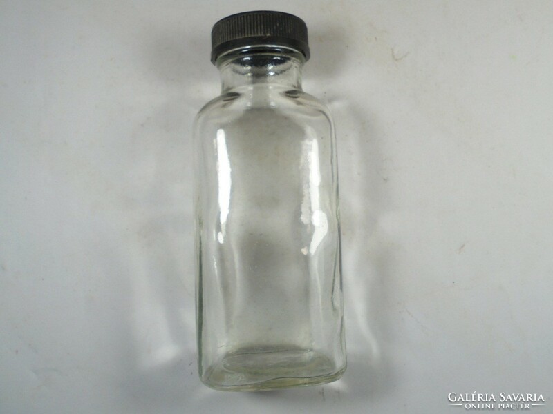 Retro régi üveg palack 1980-as évekből