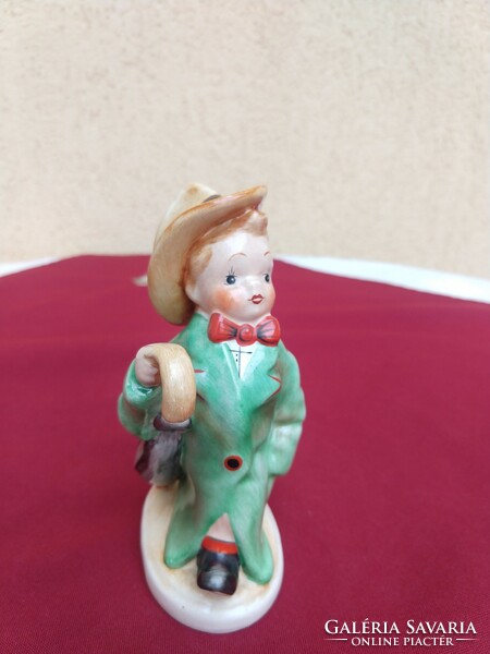 Boy in hat with umbrella..Hungarian ceramic,,14 cm,,perfect,,