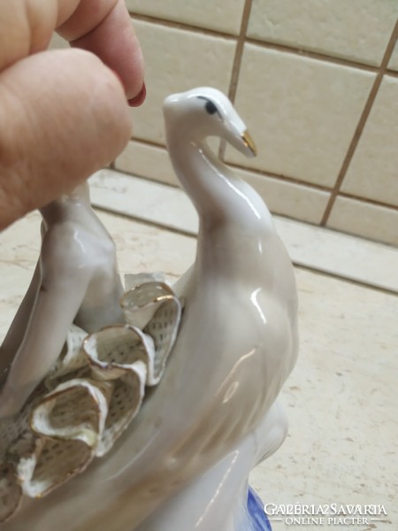 Gondolázó porcelán szerelmes pár figurális porcelán eladó!