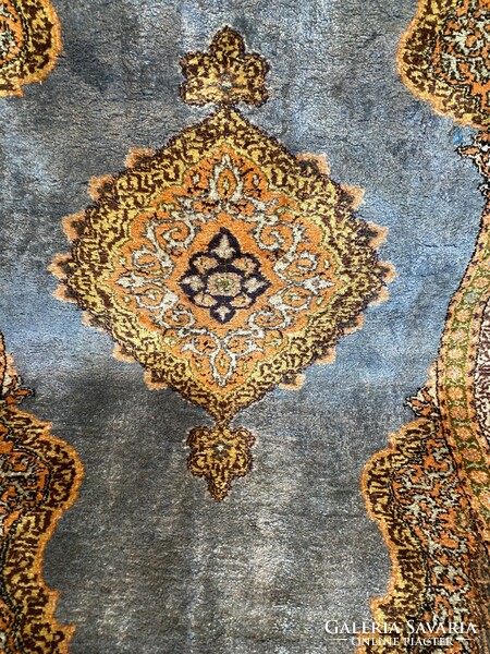 Hand-knotted turquoise silk carpet 125x190