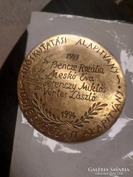 Bronze commemorative medal, sign, 99 mm, 319 gr, lady