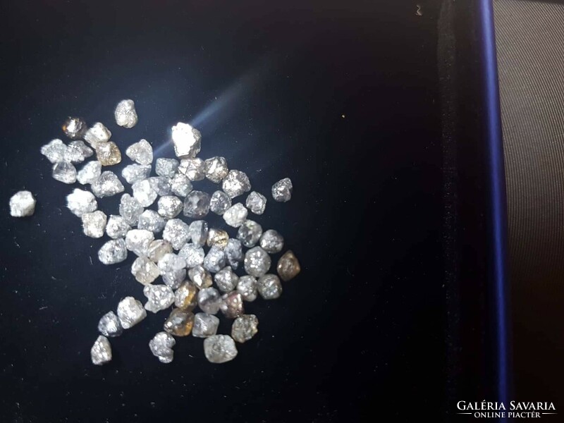 Rough diamonds from the Congo at piece rate!!!