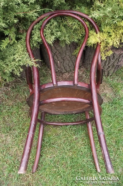 Thonet nagyméretű karosszék.