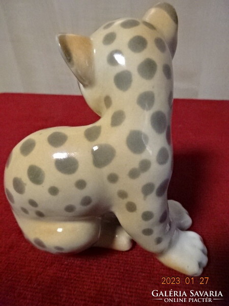 Orosz Lomonosov porcelán figura, ülő leopárd. Vanneki! Jókai.