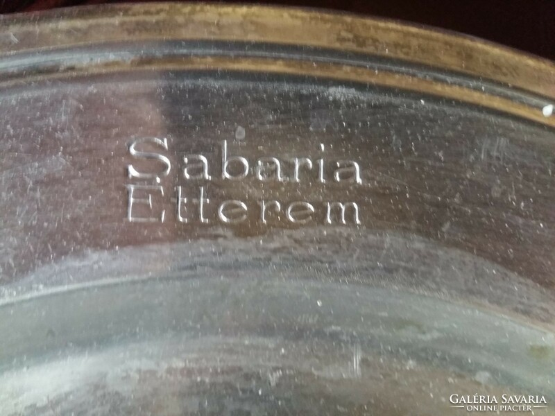 Sabaria restaurant metal sideboard