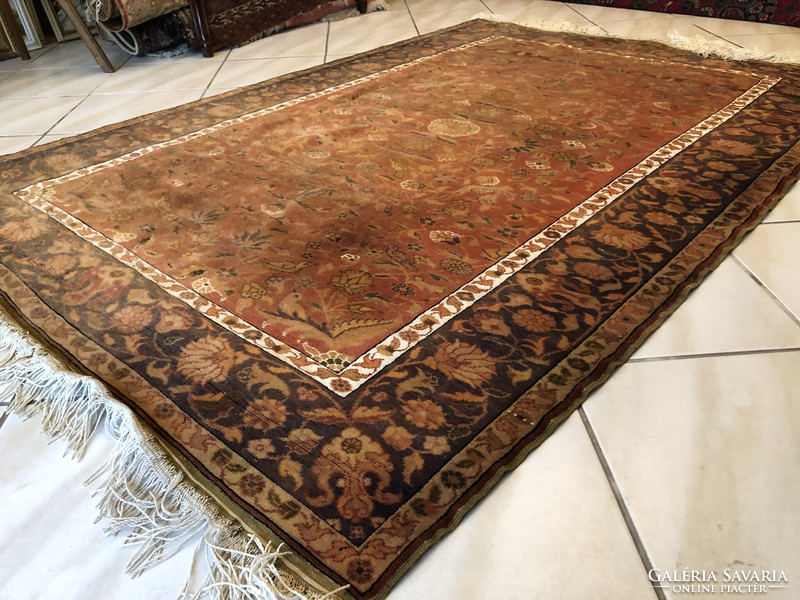 Antique Turkish bandirma carpet with birds 125x190