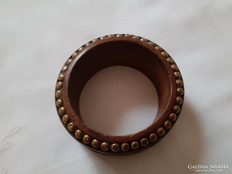 Very nice wooden bracelet decorated with copper