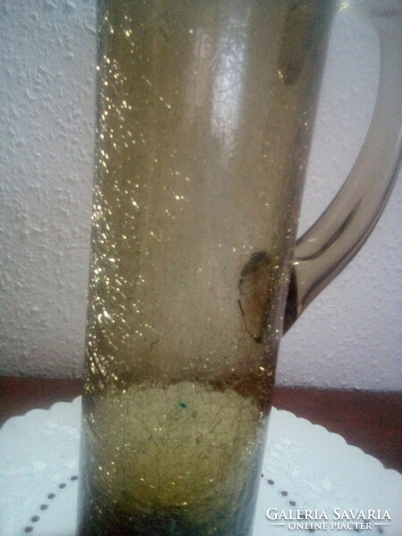 Repesztett üveg váza