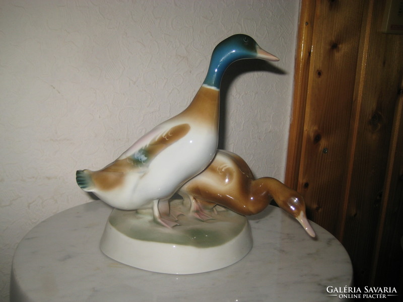 Zsolnay hand-painted ducks approx. 16 cm