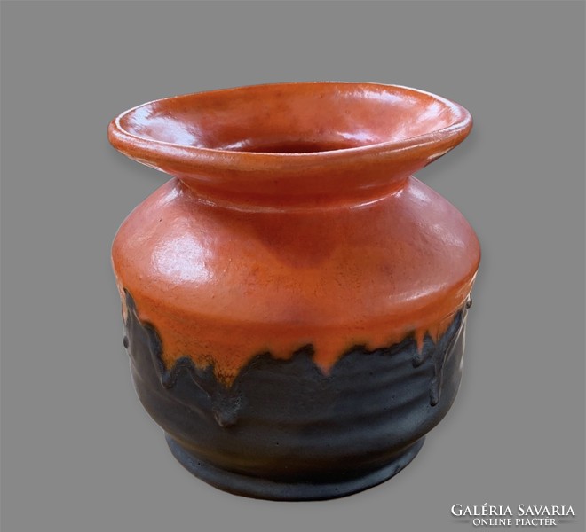 LOHR PÁLMA (1940-1993) iparművészeti piros-fekete kerámia váza/kaspó, hibátlan, ritka
