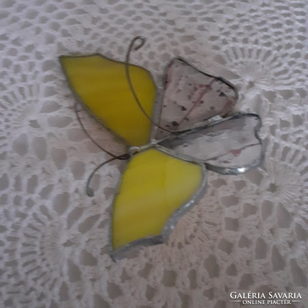 Tiffany yellow butterfly window decoration