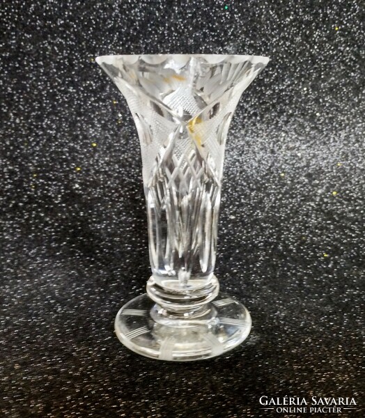 Kisméretű Bohemia kristály váza