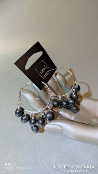 Snö of sweden exclusive design pair of bijou earrings marked