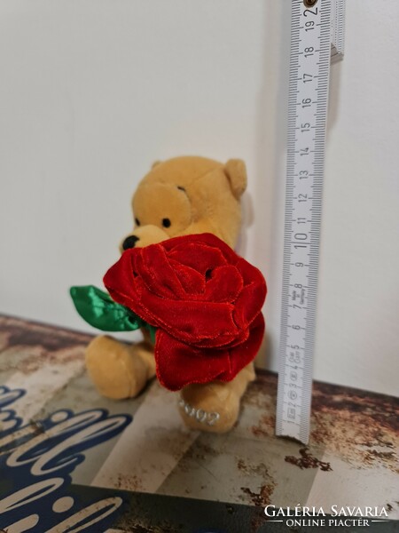 Teddy bear, disneyland - pooh with a rose 2002 plush figure