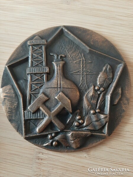 Ministry of Heavy Industry bronze commemorative plaque