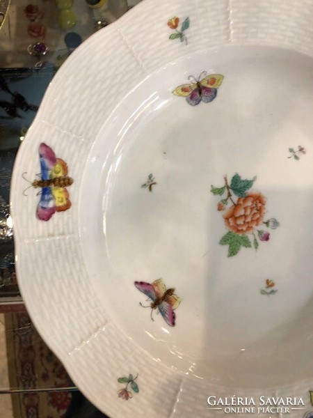 Herend Victoria patterned porcelain plate from 1940, 24 cm.