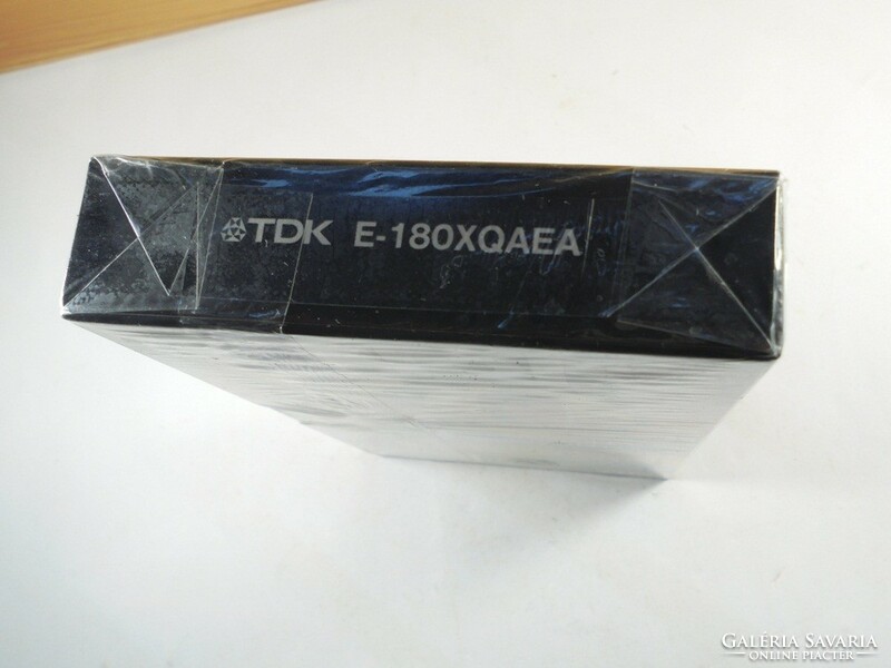 Retro tdk xq e-180 video cassette video cassette vhs in unopened packaging, new