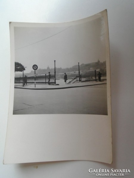 D193093 old photo - Budapest on the banks of the Danube in 1938