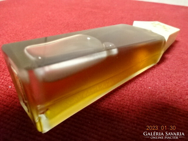 Orosz parfüm 1970-ből, teljes magassága 11,5 cm. Vanneki! Jókai.