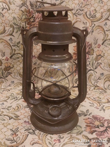 Original bat no158 made in Germany. Petroleum lamp. Storm lamp. Not gdr.