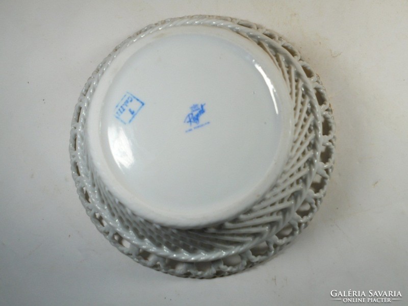 Régi Retro jelzett - Crown Regent porcelán tál tányér tálka virág áttört mintás -kb. 1970-es évek