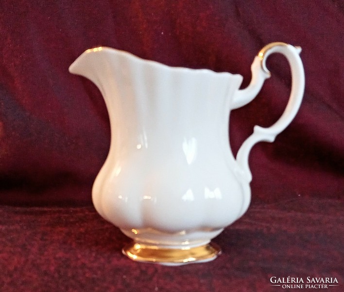 Royal albert white gold large teapot 11x12cm