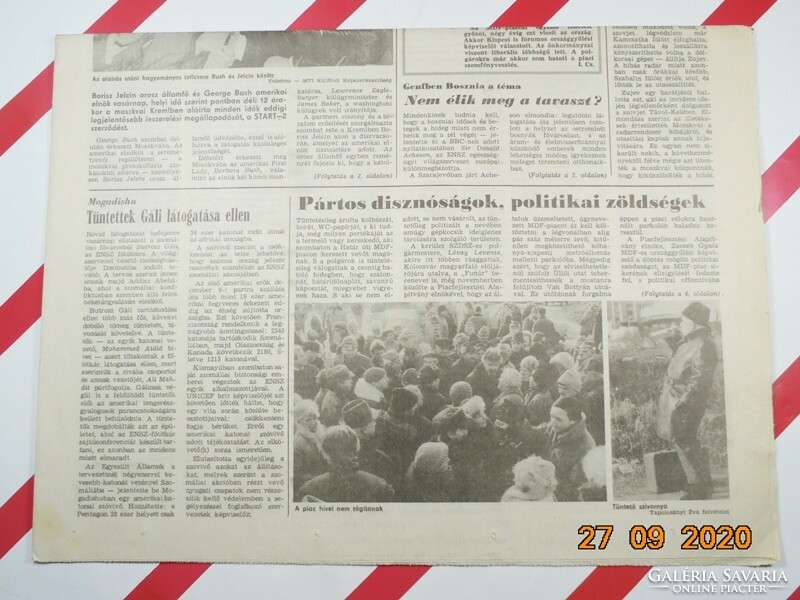 Old retro newspaper - vernacular - January 4, 1993 - The newspaper of the Hungarian trade unions