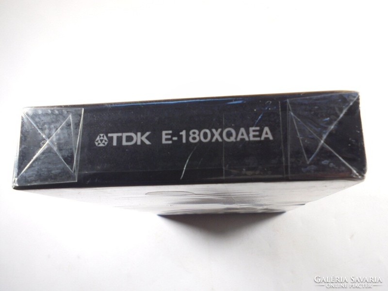 Retro tdk xq e-180 video cassette video cassette vhs in unopened packaging, new