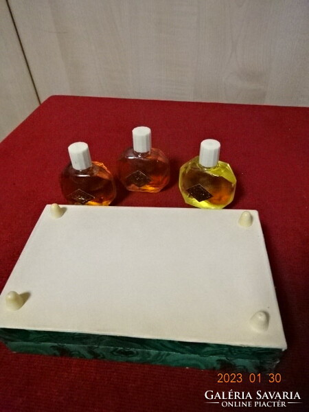 Russian perfume, three scents, in original box. He has! Jokai.