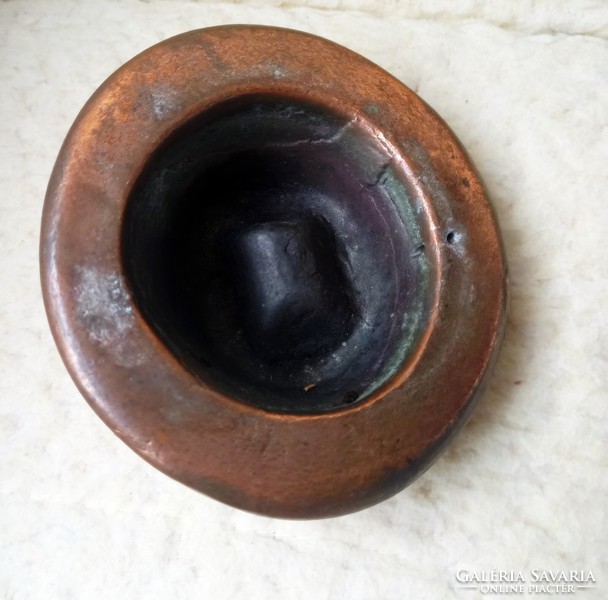 Hat-shaped red copper ashtray