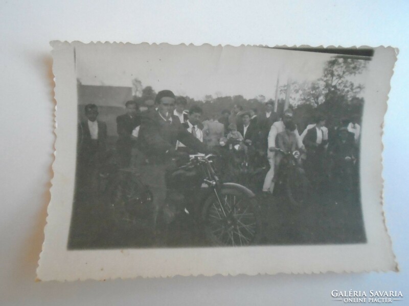 D193146 old photo - May Day 1950 motorcycle race