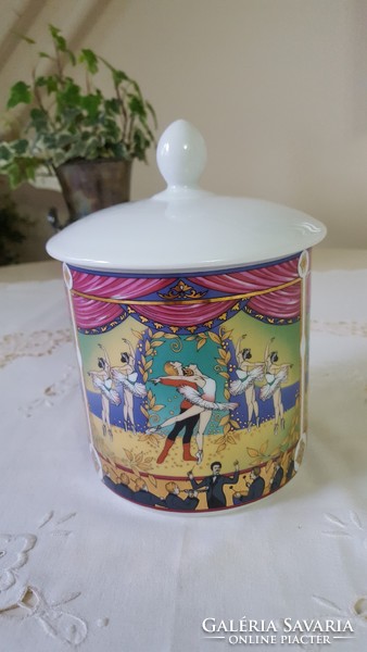 Beautiful scenic porcelain, biscuit, candy lid storage