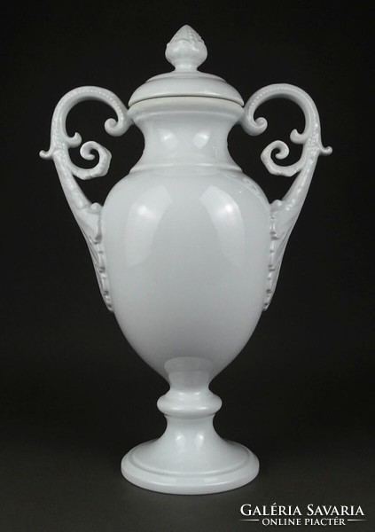 1M034 large snow-white Herend porcelain urn 36 cm