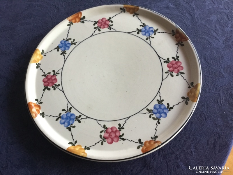 Antique 30 cm hirschau cake plate, in excellent condition (400)