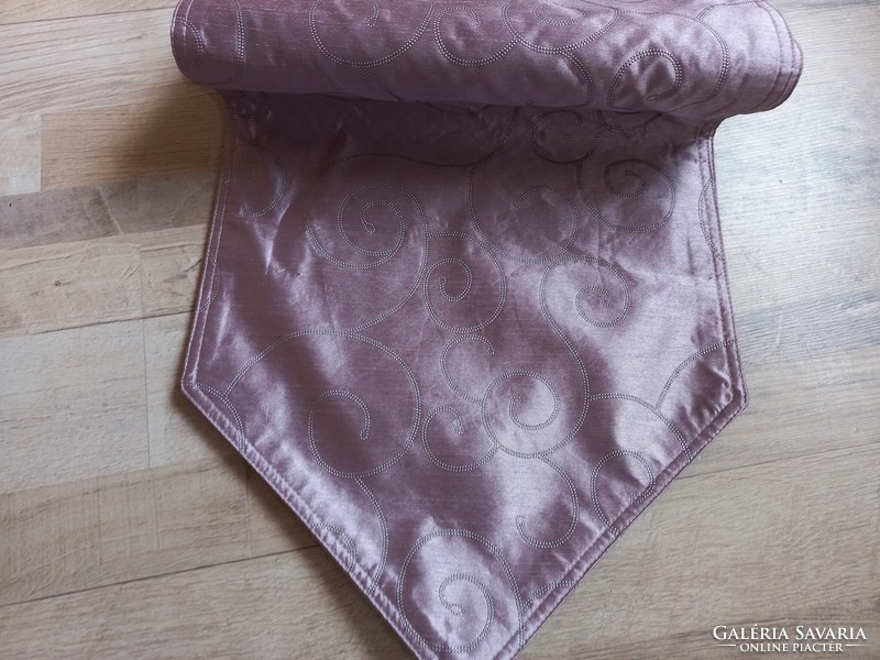 Beautiful lilac table runner 33 x 235