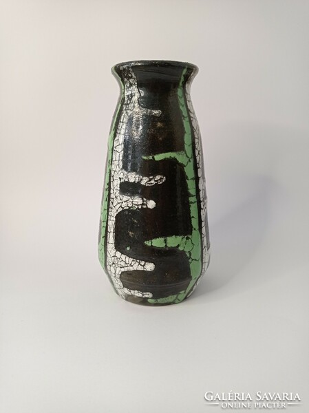A rare vase by Lívia Gorka, approx. 20-24 cm. Flawless.
